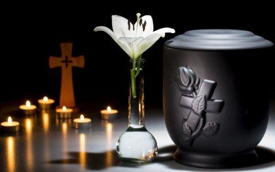 8 Things You Need to Know About Cremation Urns