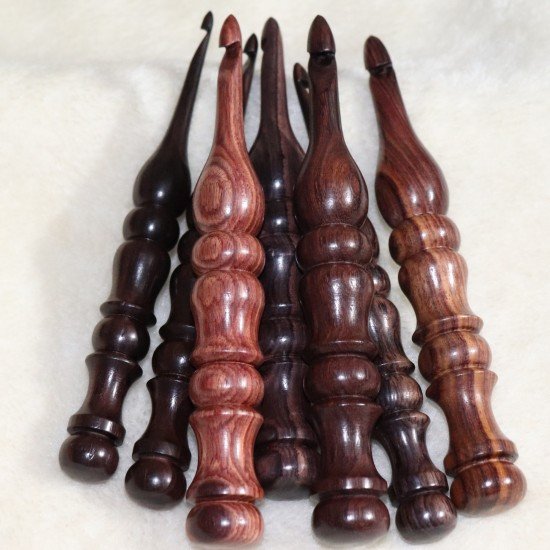 Rosewood Crochet Hooks with leather bag Set of 7 | Antique Wooden Crochet Hooks  for crocheting